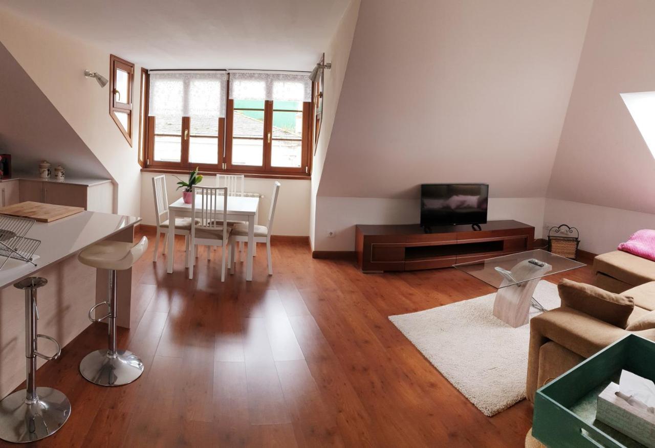 Atico Cine Colon Daire Ribadeo Dış mekan fotoğraf