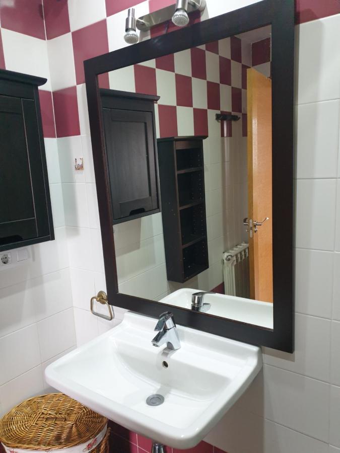 Atico Cine Colon Daire Ribadeo Dış mekan fotoğraf