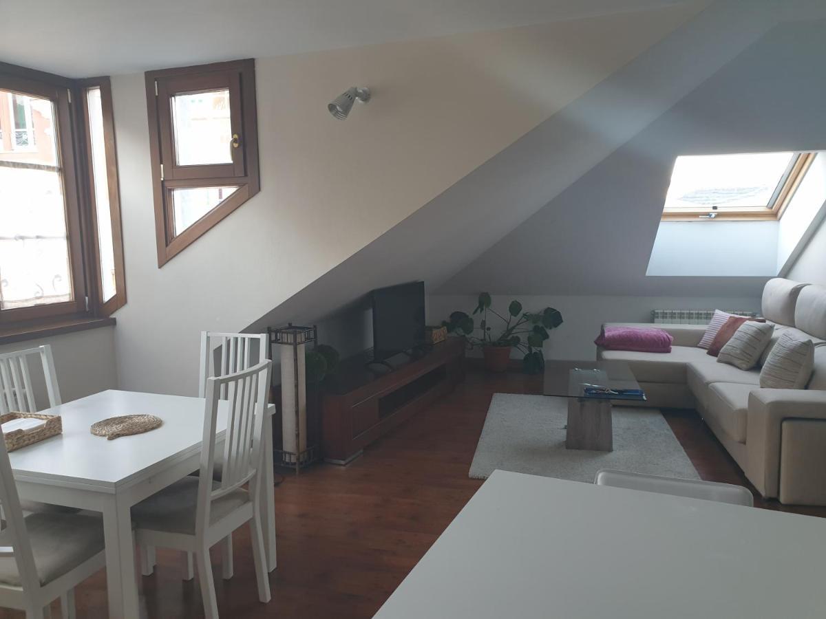 Atico Cine Colon Daire Ribadeo Dış mekan fotoğraf